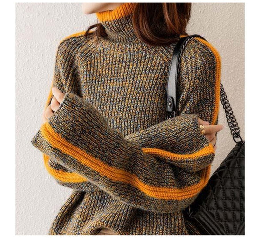 Breseis - Vintage Turtleneck Pullover