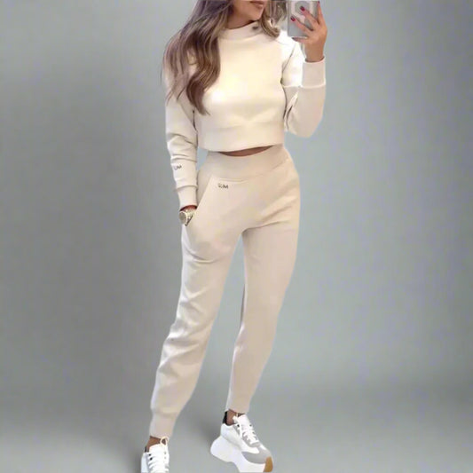 Olivia - Stand Collar Set