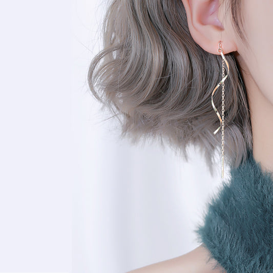 Elegant Long Wavy Ear Ring